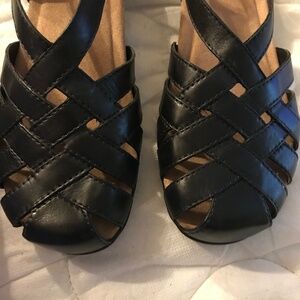 Earth woman shoes dangles new 7 1/2 black